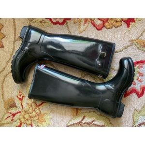 Hunter Tall Gloss Rainboots